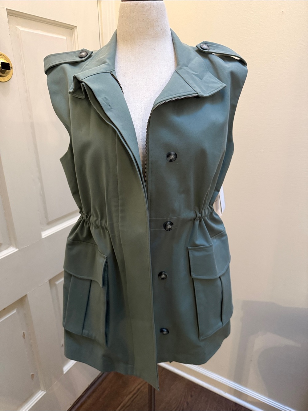 Nordstrom Utility Vest in Olive